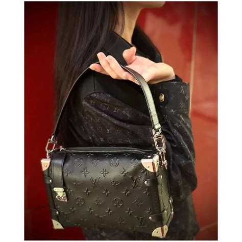louis vuitton side trunk black